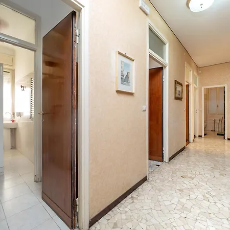 Appartement Da Enzo Centro Milaan